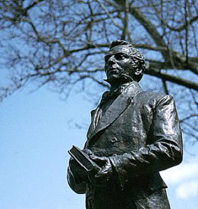 statue of joseph smith, square of SLC, Utah