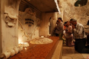 verbum-caro-hic-factum-est3